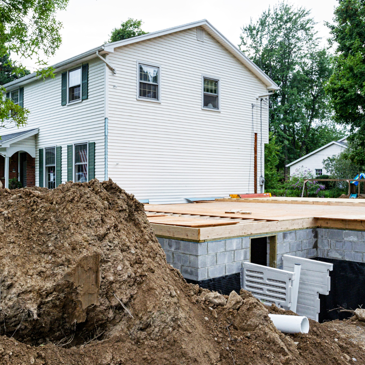 Can A Laneway House Pay Your Mortgage Faster And Solve The Housing Crisis?  | Loans Canada